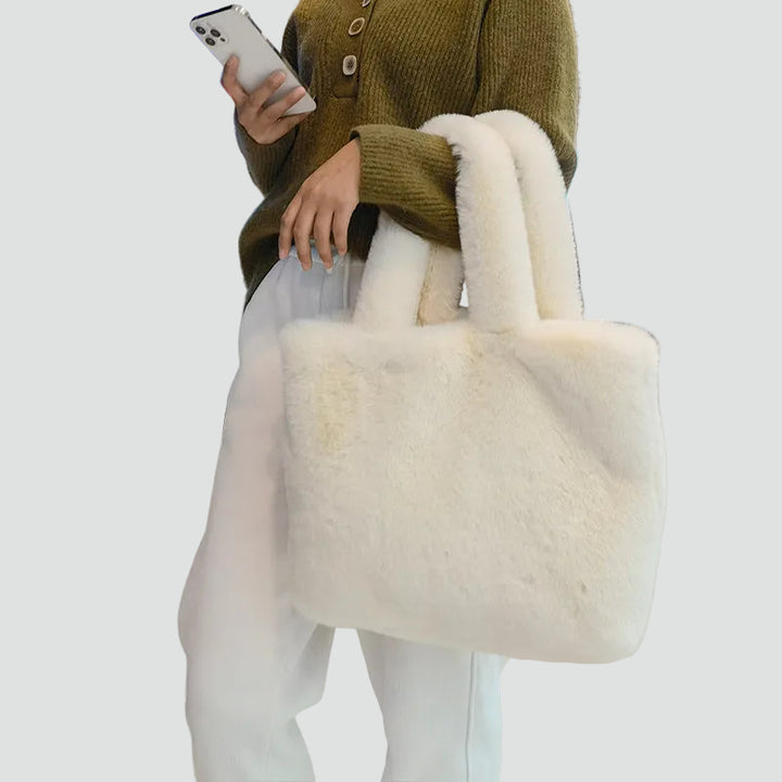 Plush women's shopper bag for everyday wear