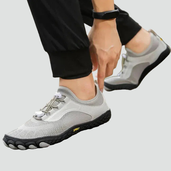 Lightweight unisex water shoes with breathable mesh