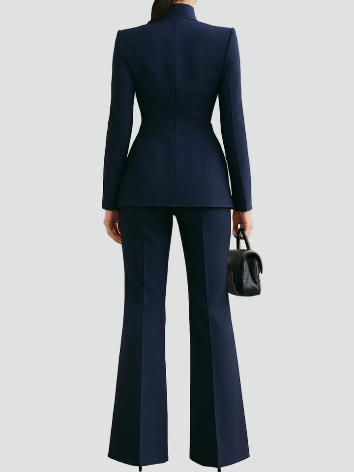 Elegancki garniturowy zestaw damski dwuczęściowy z dopasowaną marynarką