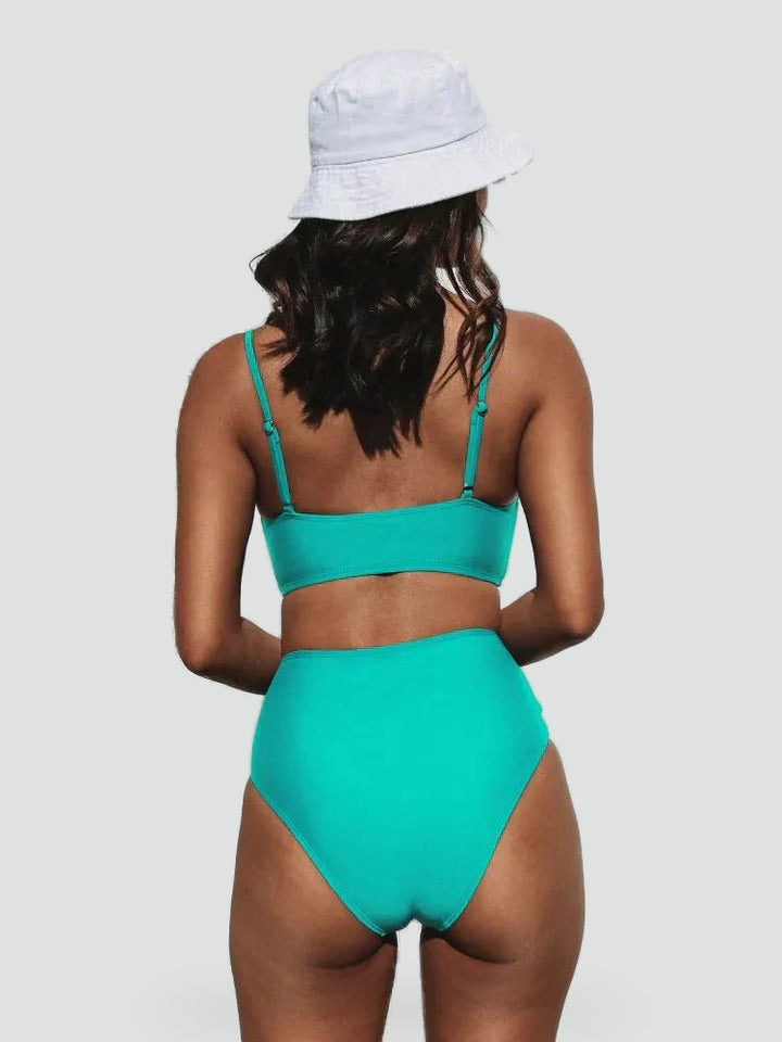 bikini-z-wysokim-stanem-idealne-na-pla-i-11