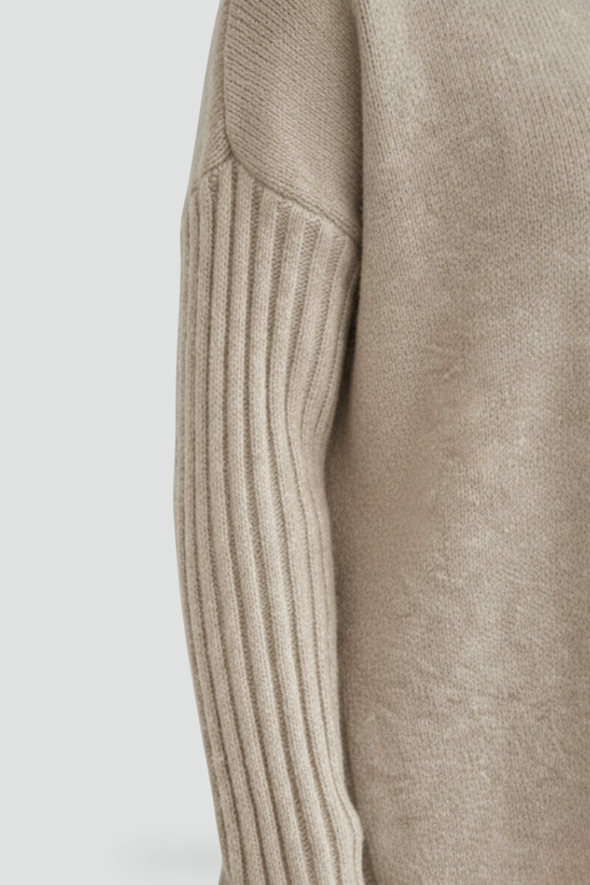 damski-sweter-oversize-z-golfem-i-asymet-5