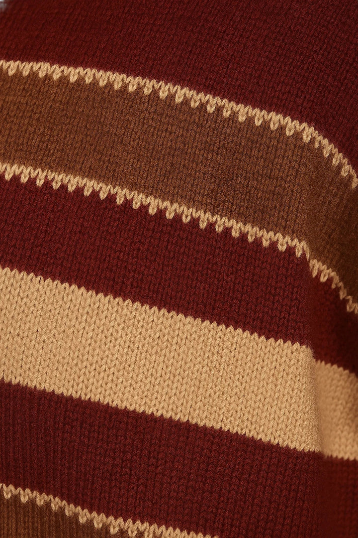 damski-sweter-z-okr-g-ym-dekoltem-i-pask-4