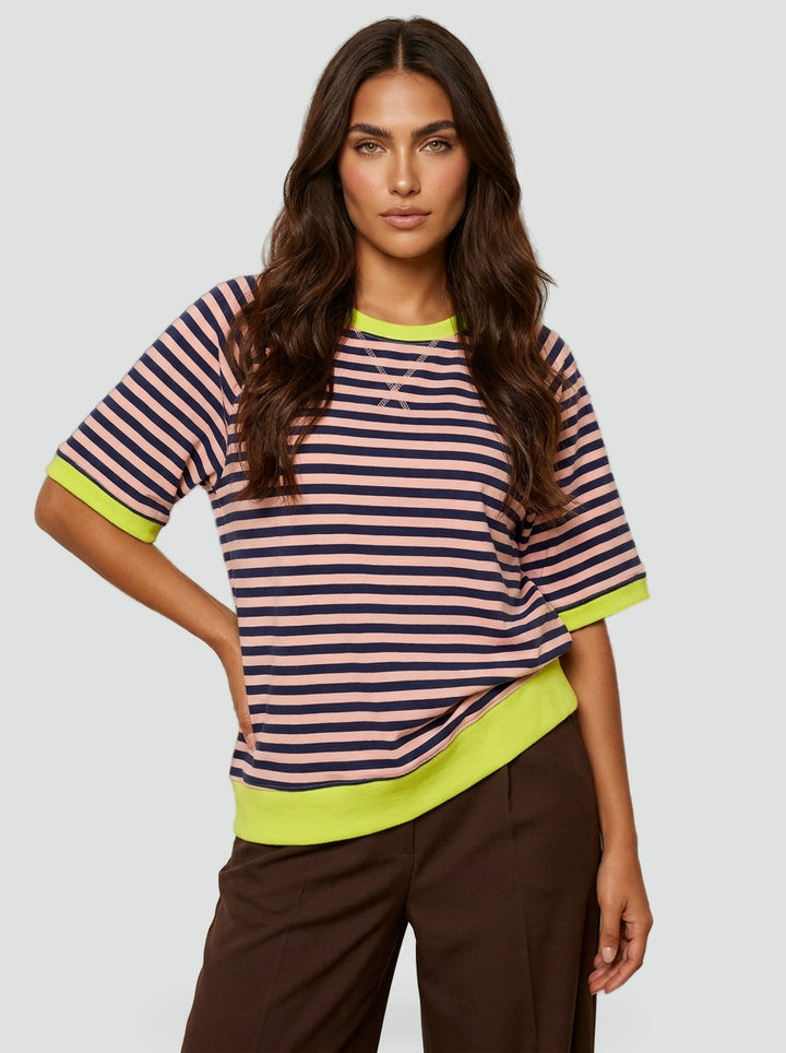 damski-t-shirt-z-paskami-na-co-dzie-i-lu-1