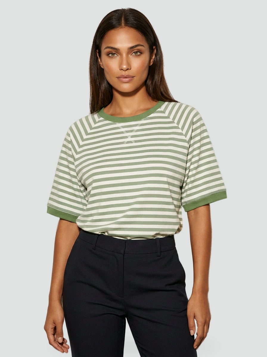 damski-t-shirt-z-paskami-na-co-dzie-i-lu-4