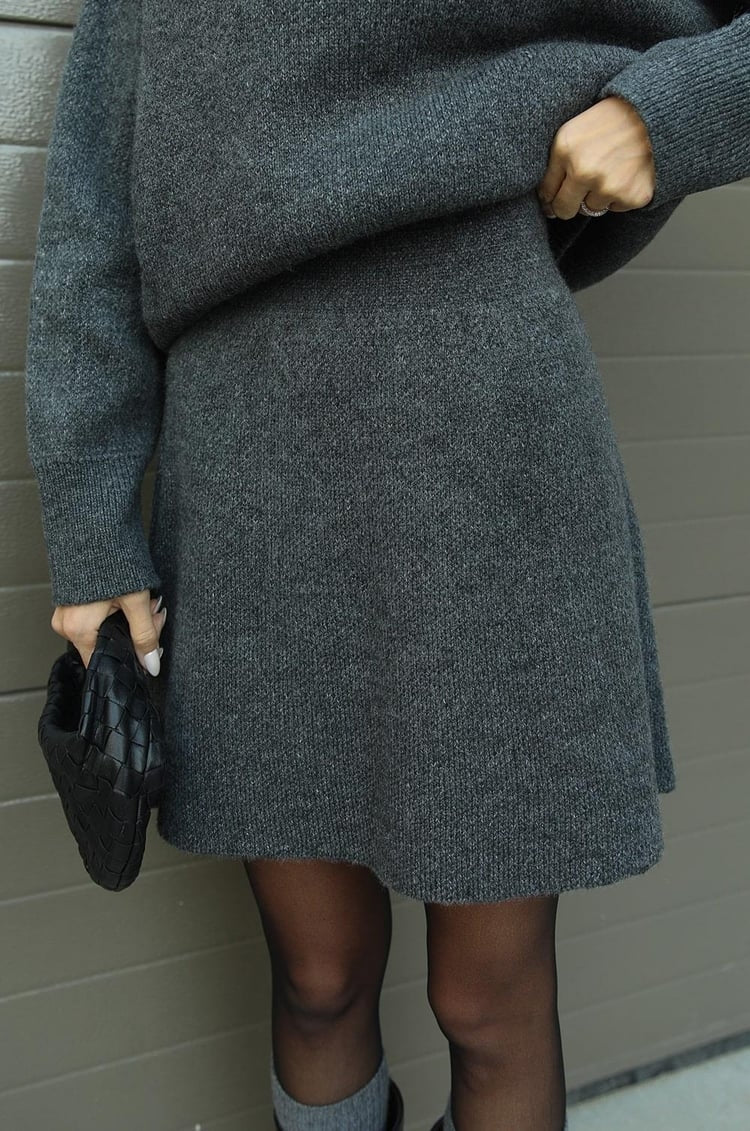 Dames Gebreide Trui en Rok Set - Oversized Pullover met Aansluitende Rok