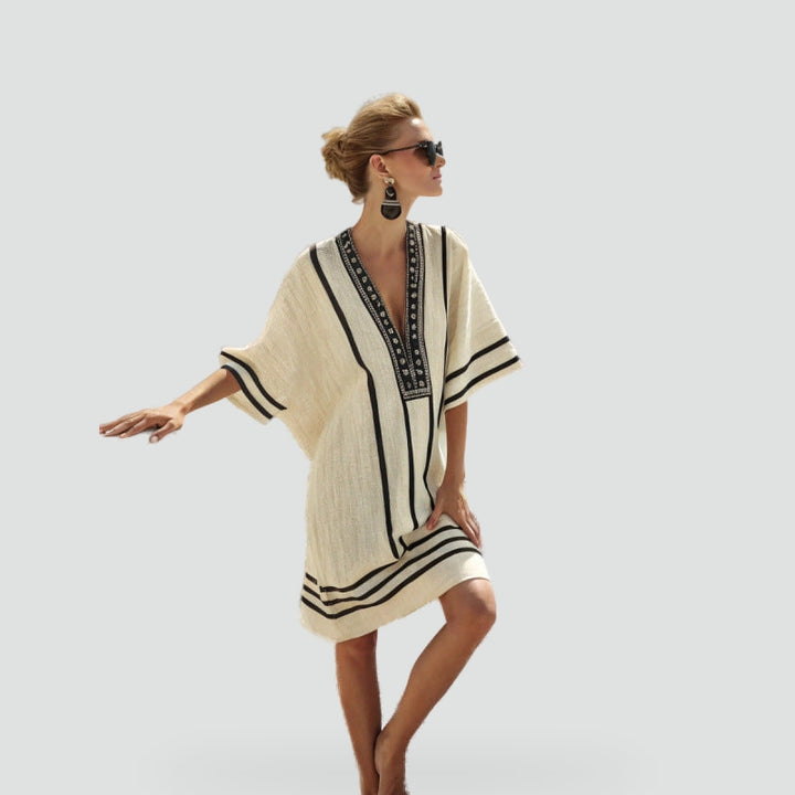 elegancka-sukienka-kaftan-z-dekoltem-w-s-1