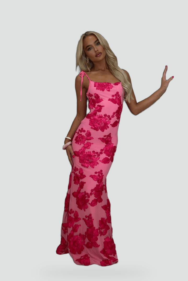 elegancka-sukienka-maxi-z-kwiatowym-wzor-3