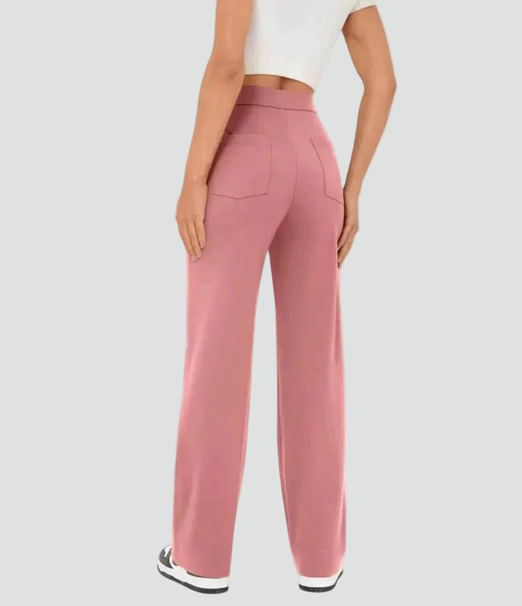 High-waisted pants with wide legs and buttons