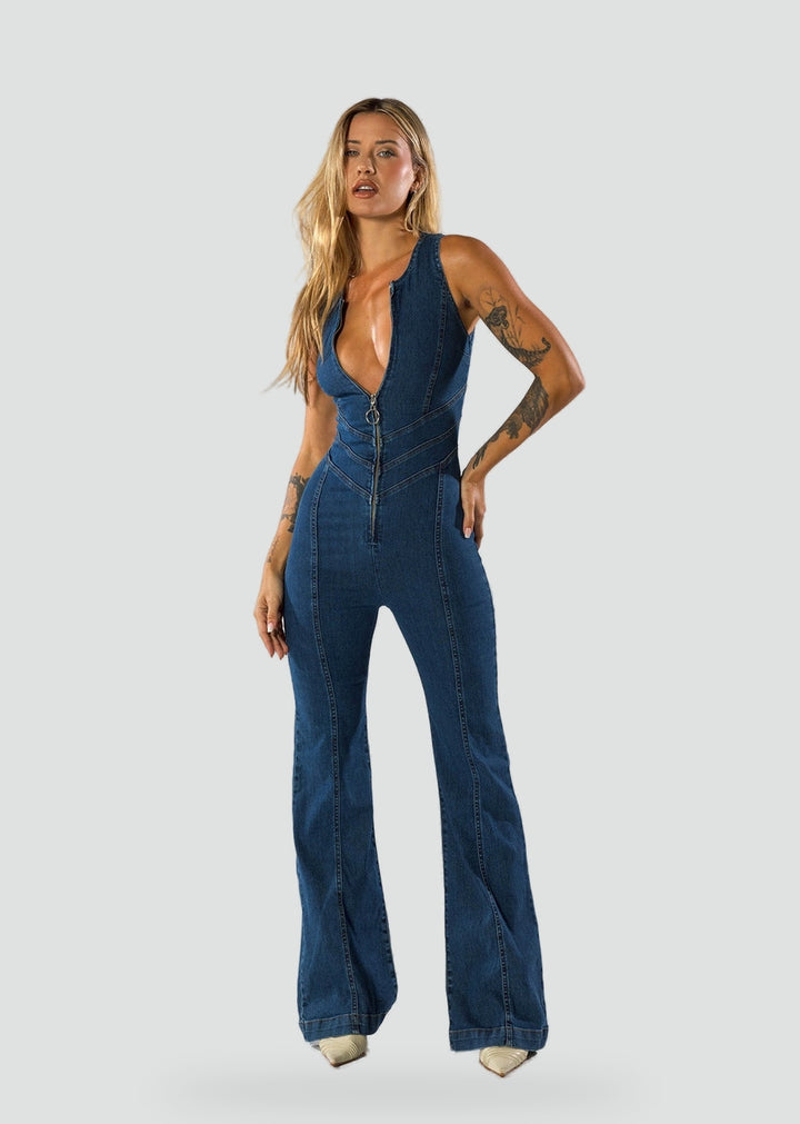 jumpsuit-damski-z-g-bokim-dekoltem-i-roz-4