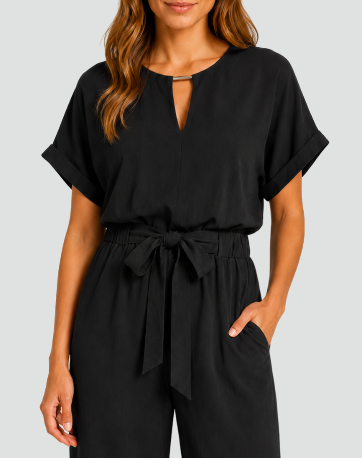 Combinaison à manches courtes avec ceinture pour femme