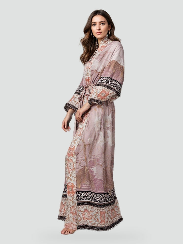 kimono-damskie-z-kwiatowym-wzorem-i-pask-1
