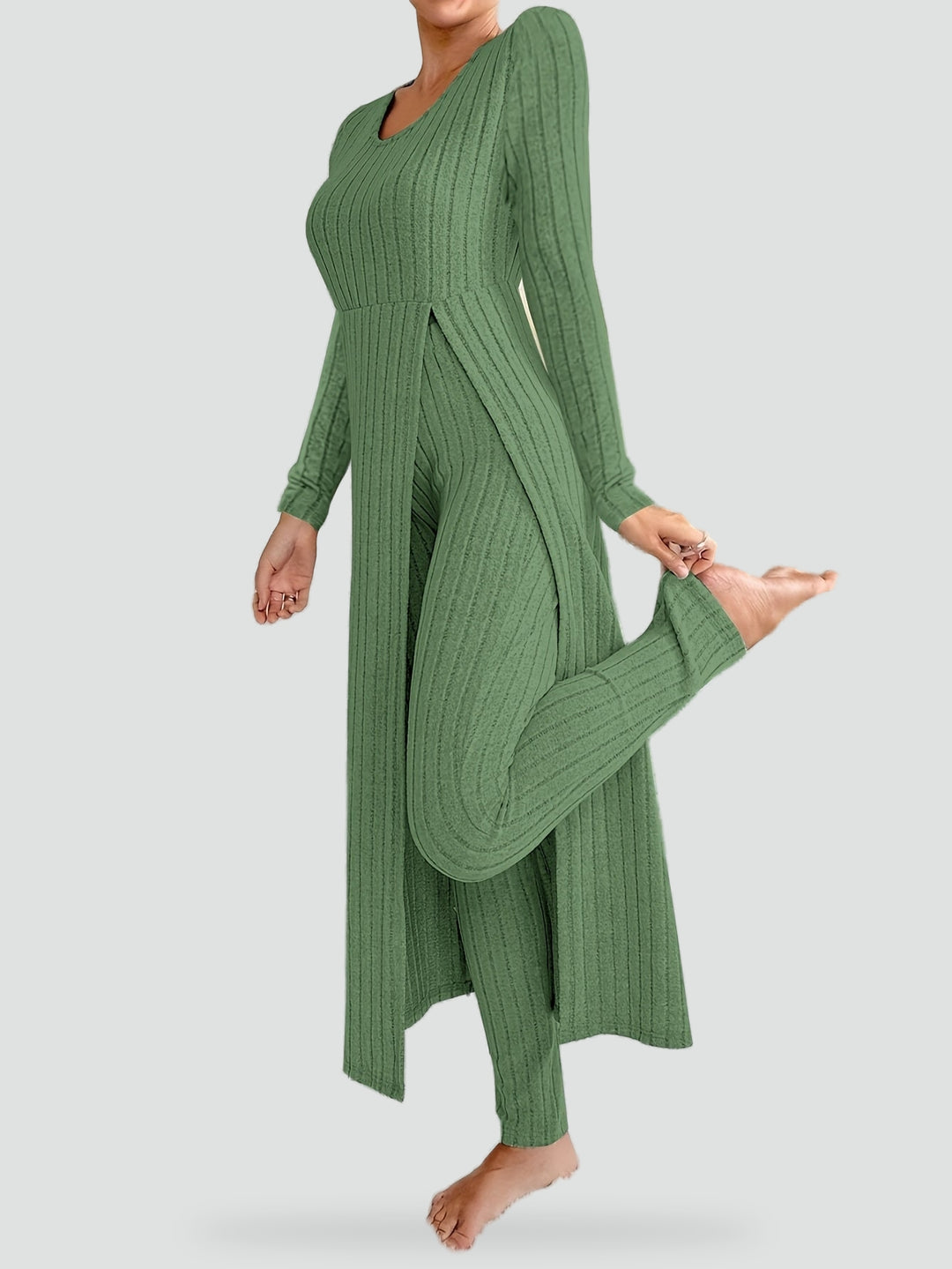 loungewear-set-damski-z-d-ugim-r-kawem-i-4