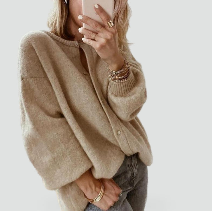 oversize-kardigan-z-per-owymi-guzikami-i-2