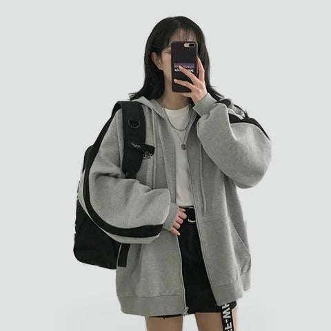 oversized-bluza-damska-z-kapturem-i-zamk-4