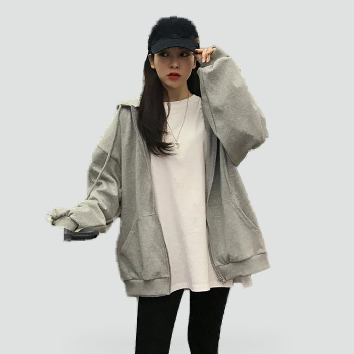 oversized-bluza-damska-z-kapturem-i-zamk-5