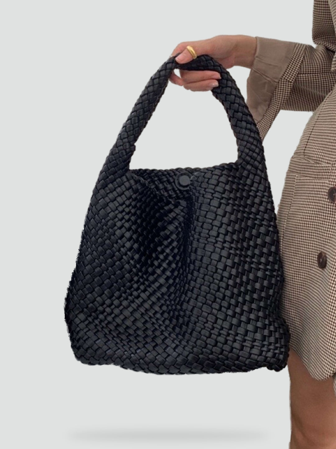 shopper-z-plecionym-wzorem-i-pojemnym-wn-3