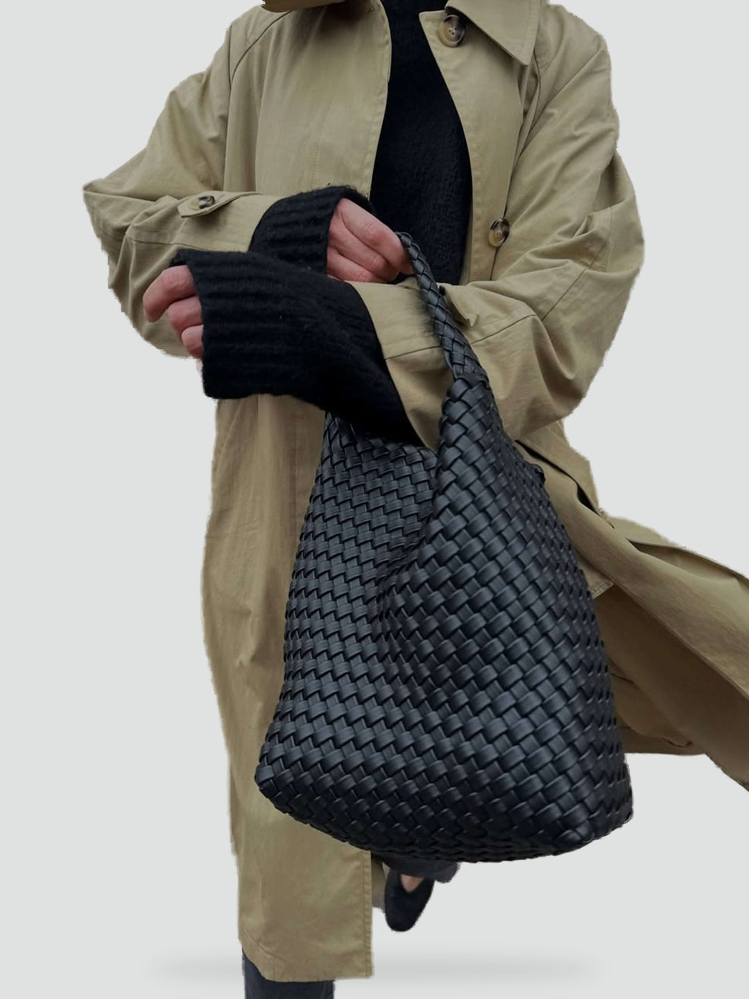 shopper-z-plecionym-wzorem-i-pojemnym-wn-4