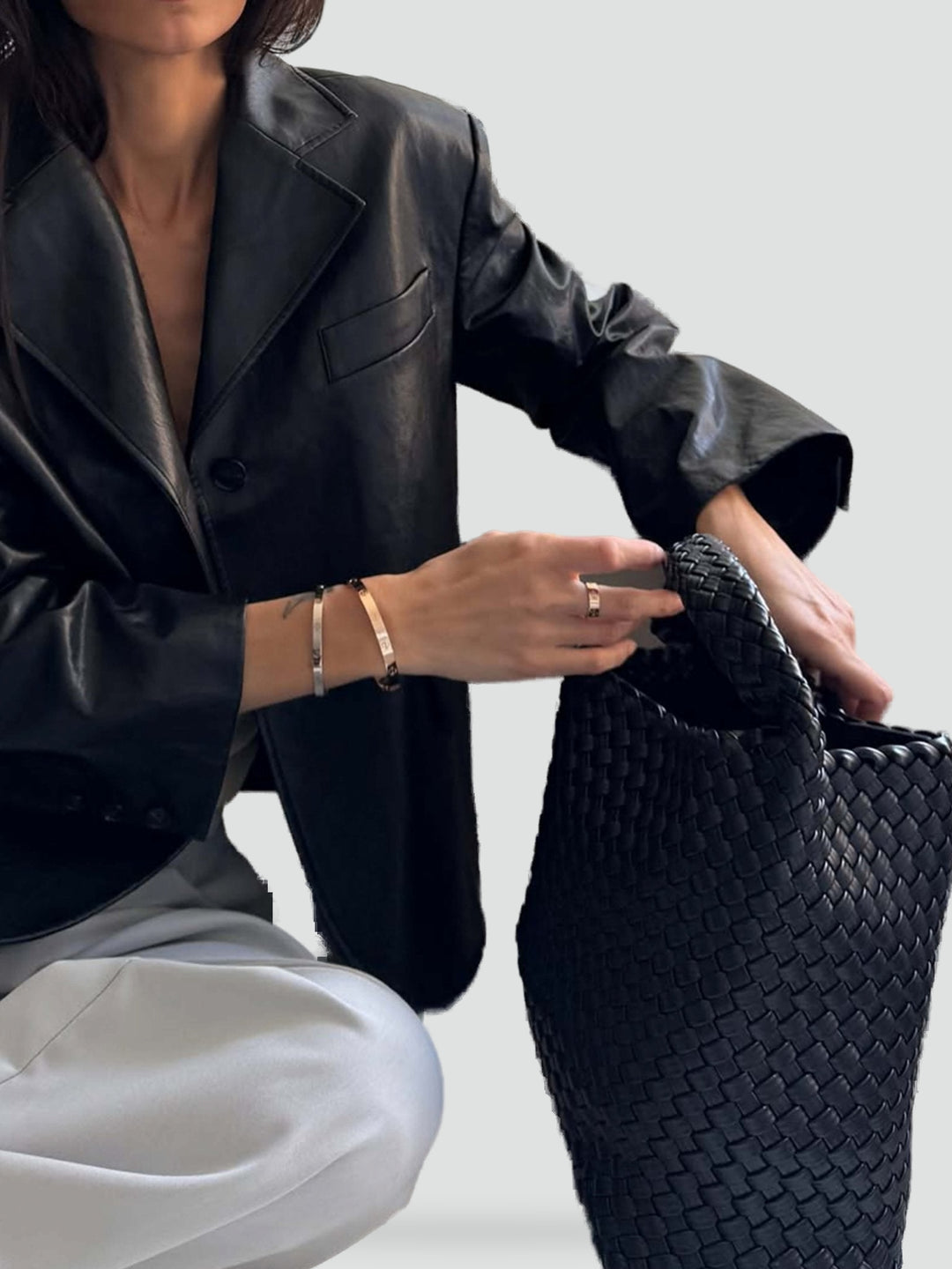 shopper-z-plecionym-wzorem-i-pojemnym-wn-9