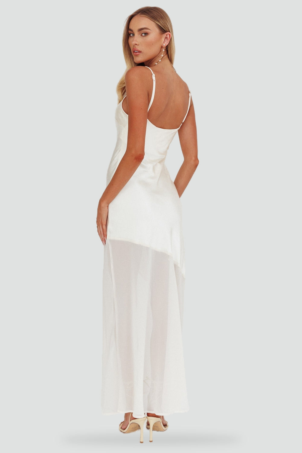 sukienka-maxi-z-chiffonowym-do-em-i-cien-2
