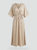 Maxi dress with a V-neckline and tie fastening for summer