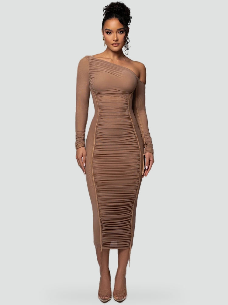 sukienka-midi-bodycon-z-asymetrycznym-de-4