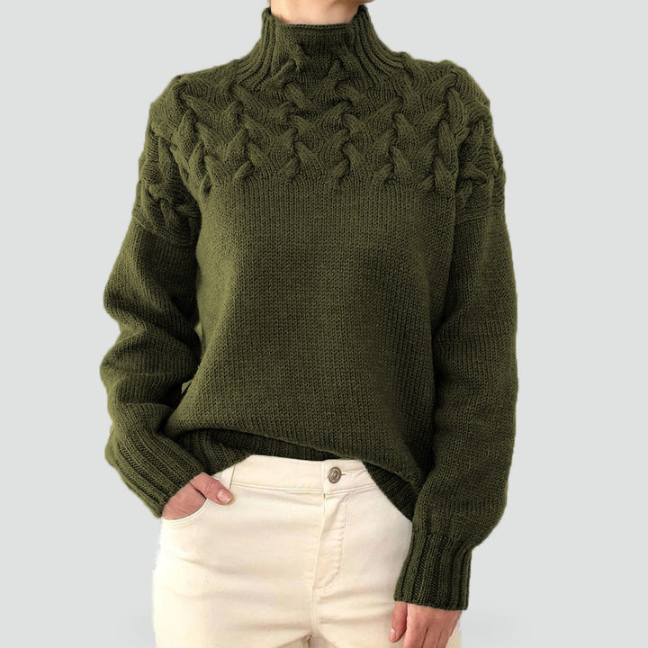 sweter-damski-z-warkoczowym-splotem-i-de-4