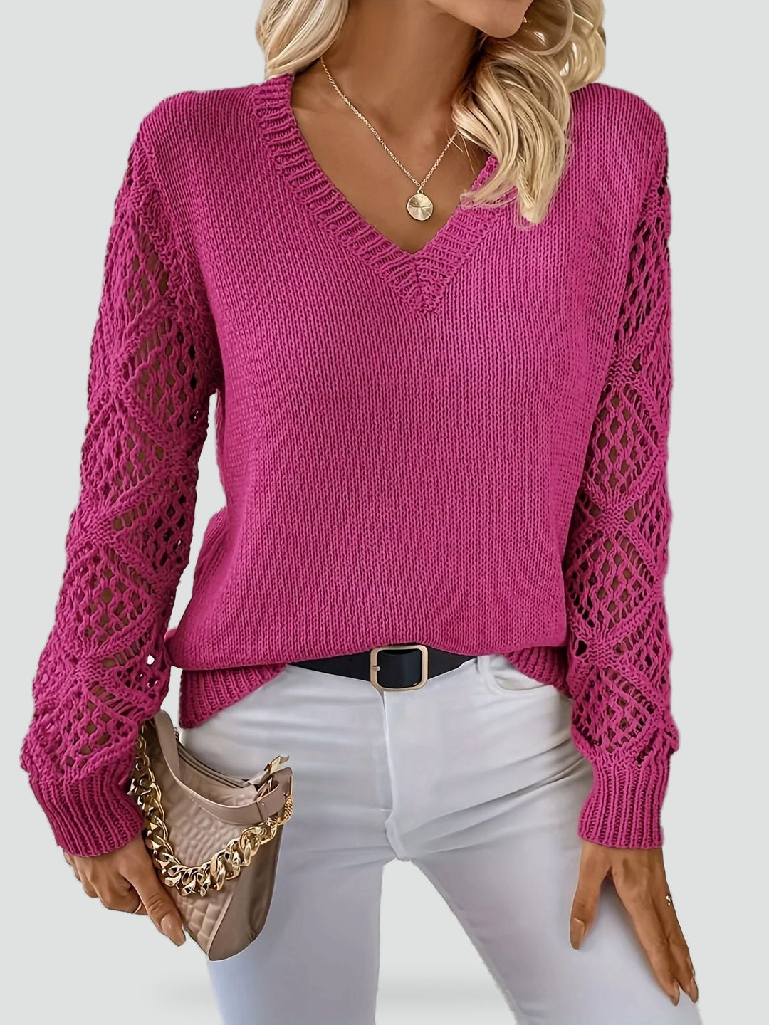 sweter-z-dekoltem-w-serek-i-koronkowymi--4