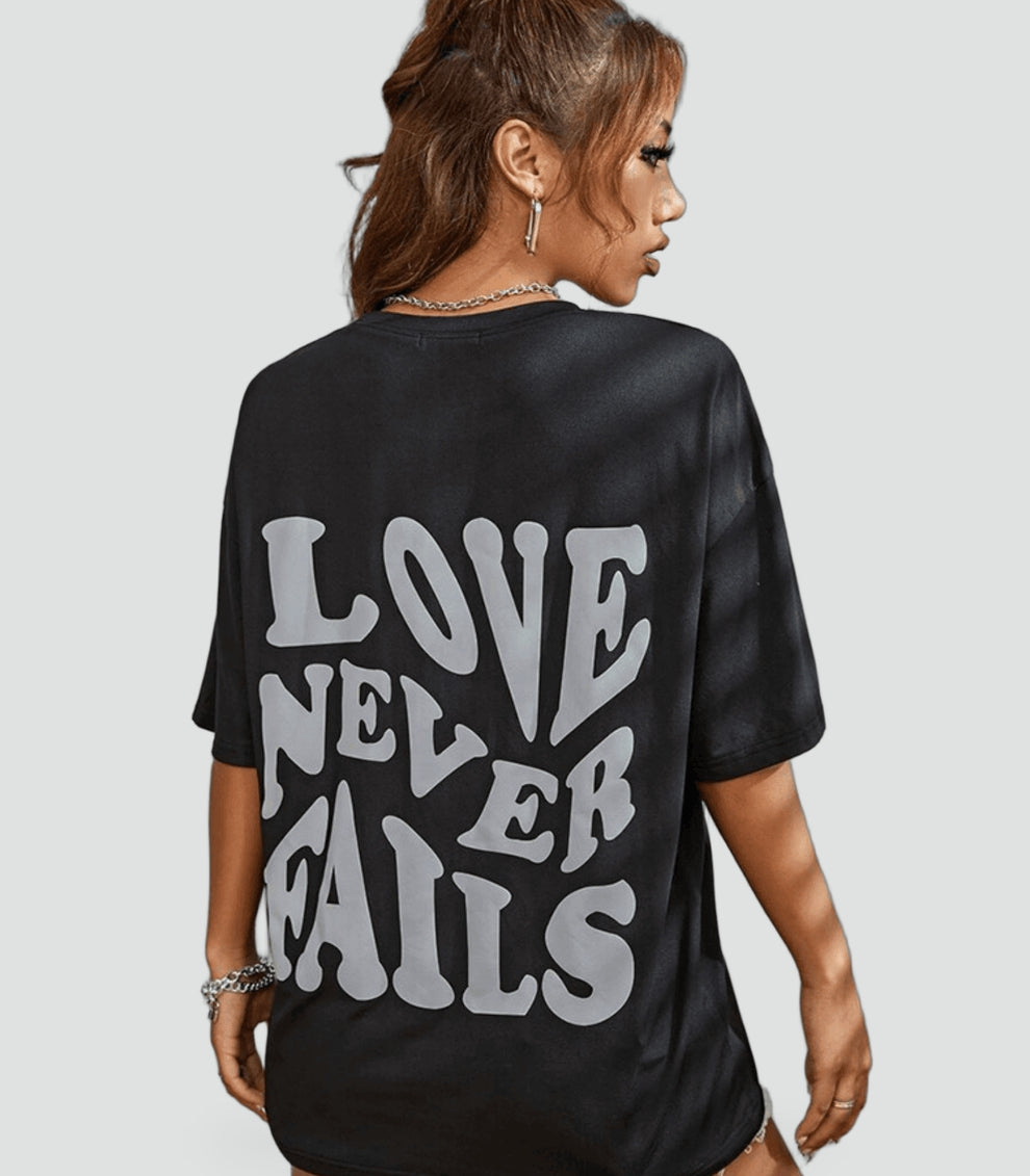 t-shirt-damski-z-kr-tkim-r-kawem-i-nadru-4