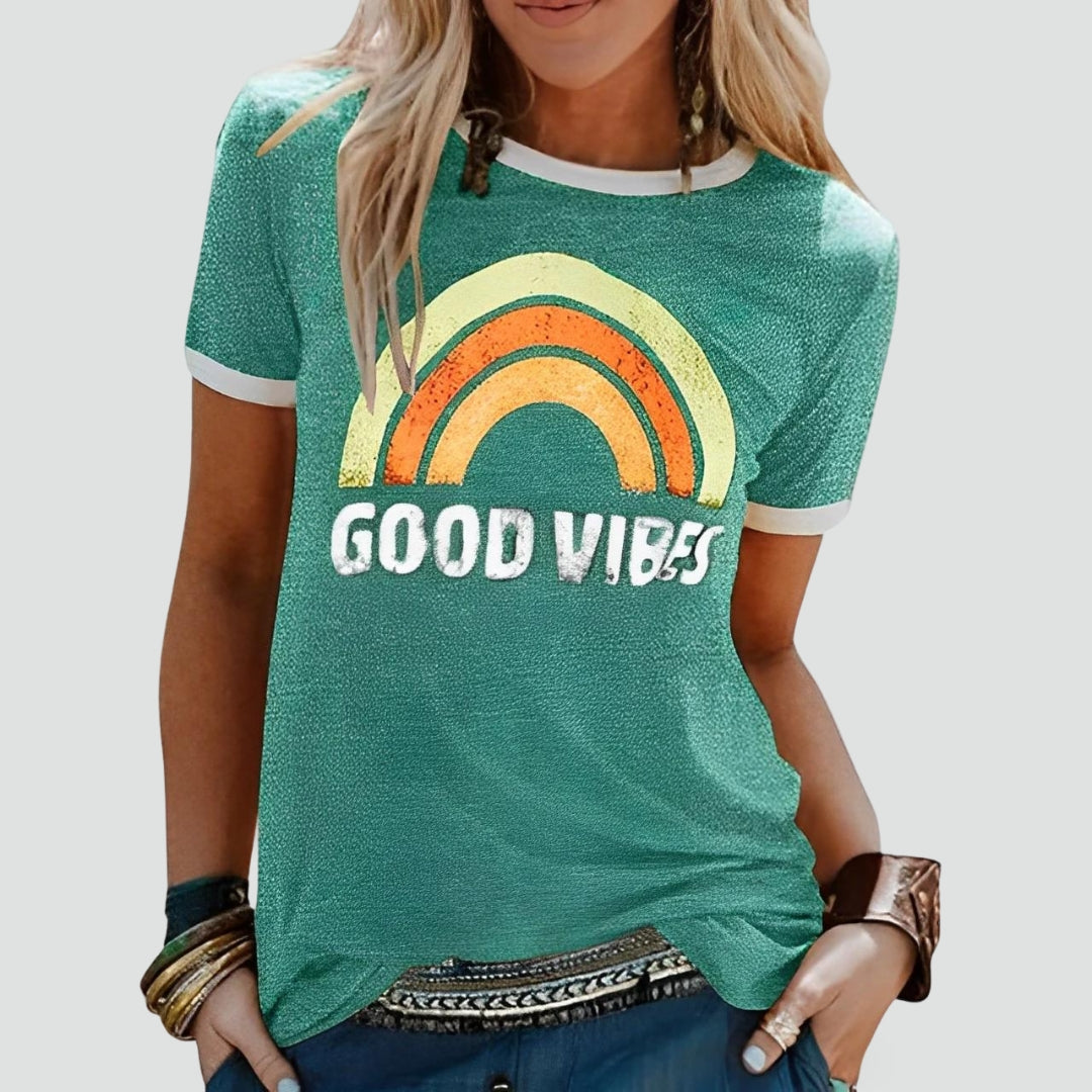 t-shirt-damski-z-radosnym-wzorem-i-kr-tk-4