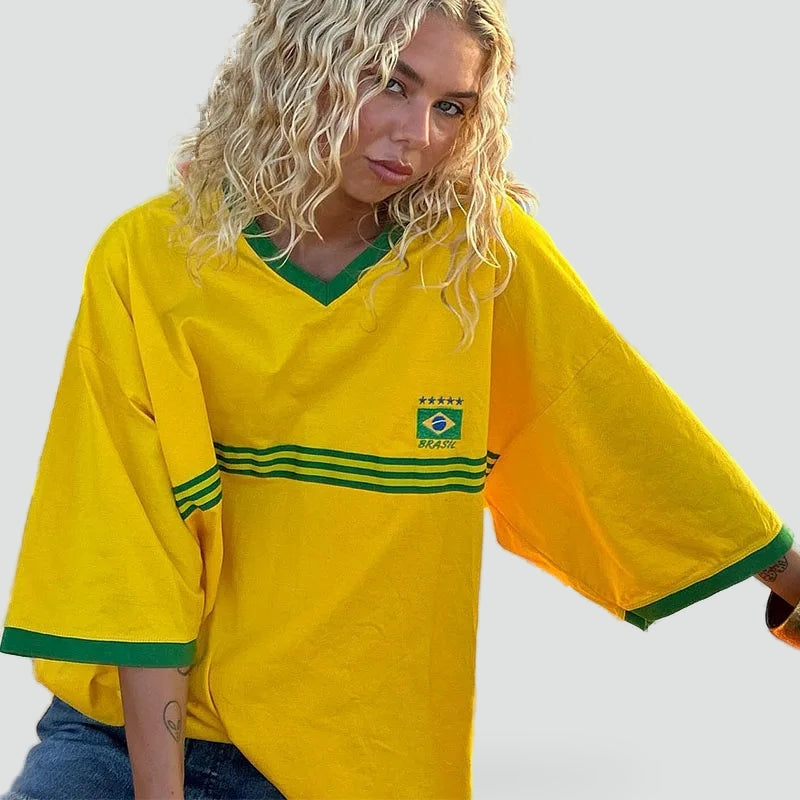 t-shirt-damski-z-retro-stylem-i-tym-kolo-2
