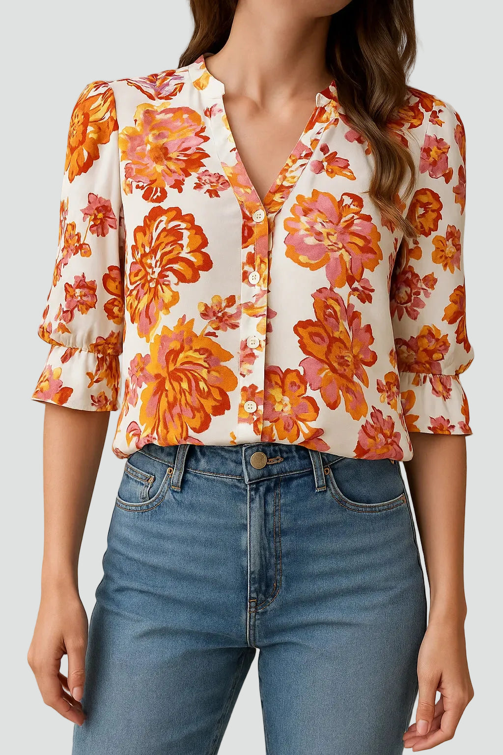 Floral blouse with V-neck and puff sleeve