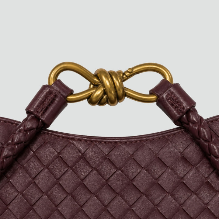 torebka-damska-luxe-z-plecionk-i-detalam-20